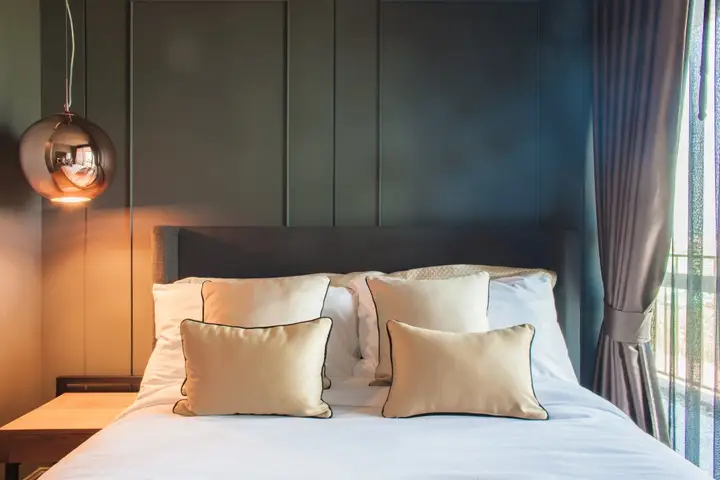 Пхукет: Saturdays Residence by Brown Starling Apart Hotel