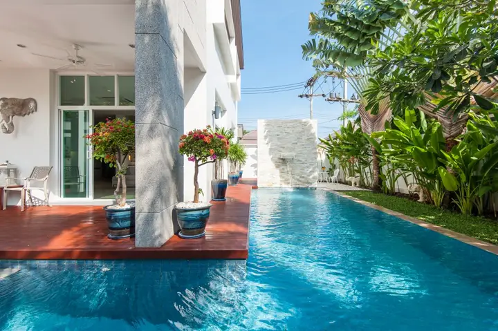 Тхаланг: Вилла Luxurious Private pool villa near beach
