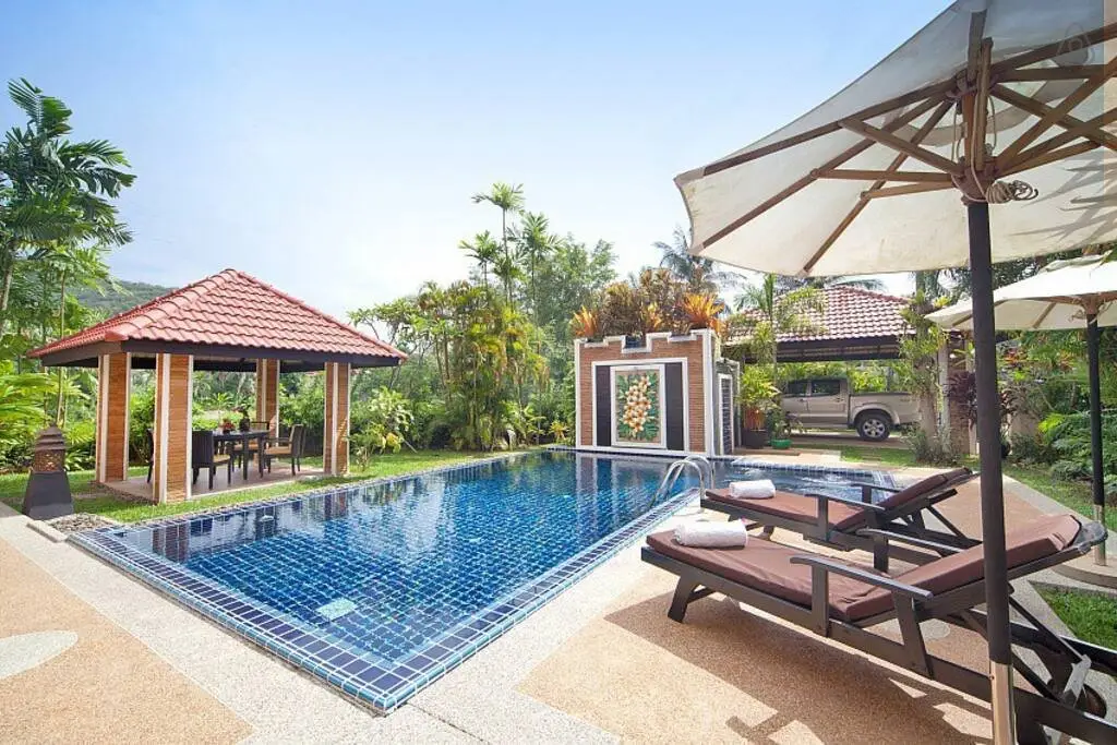 Тхаланг: Вилла Thai Pool Villa with Pool and Parking