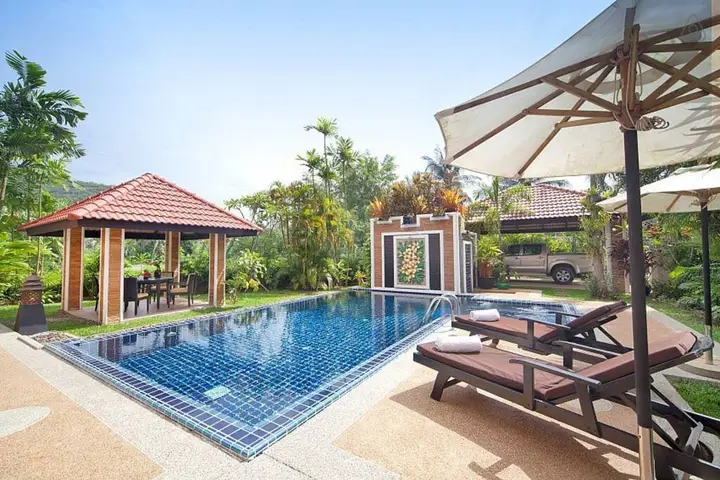 Тхаланг: Вилла Thai Pool Villa with Pool and Parking