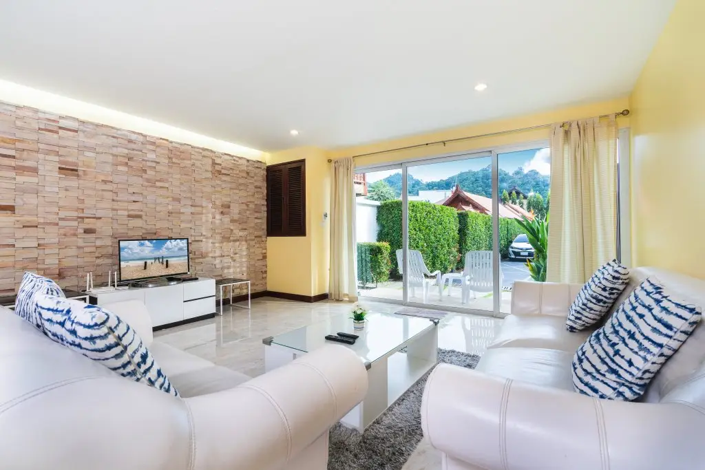 Кату: Вилла Mountain View near Beach with Terrace & Pool