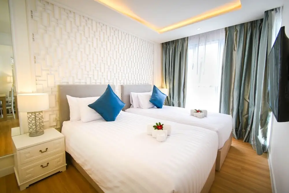 Кату: The Aristo Seaview Patong