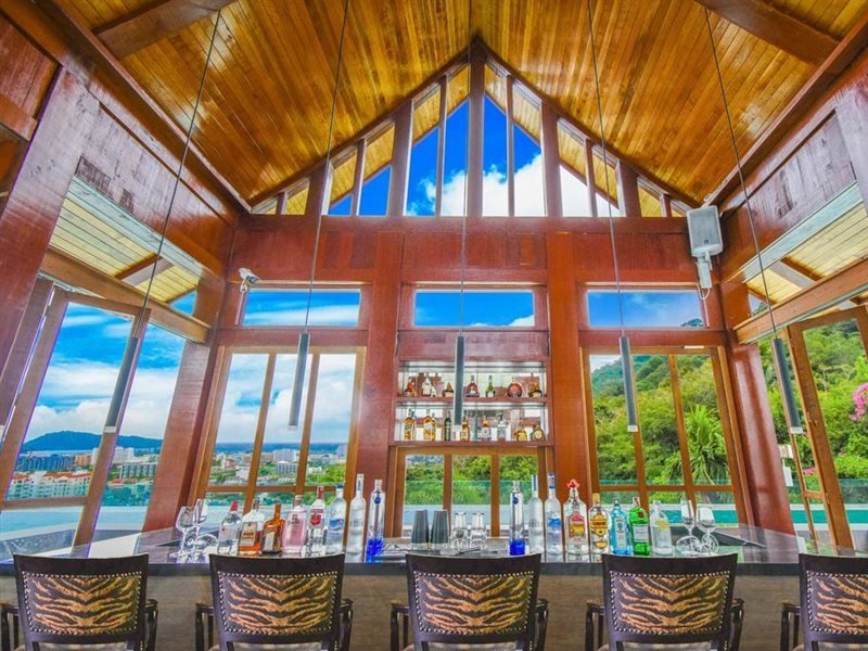 Кату: The Aristo Seaview Patong