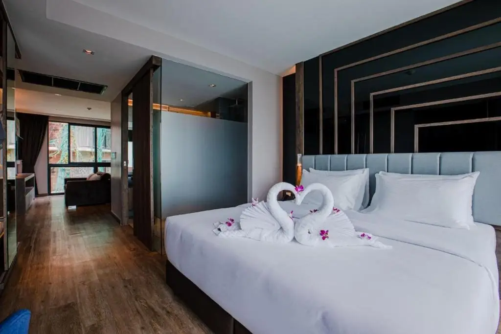 Кату: Rak Elegant Hotel Patong