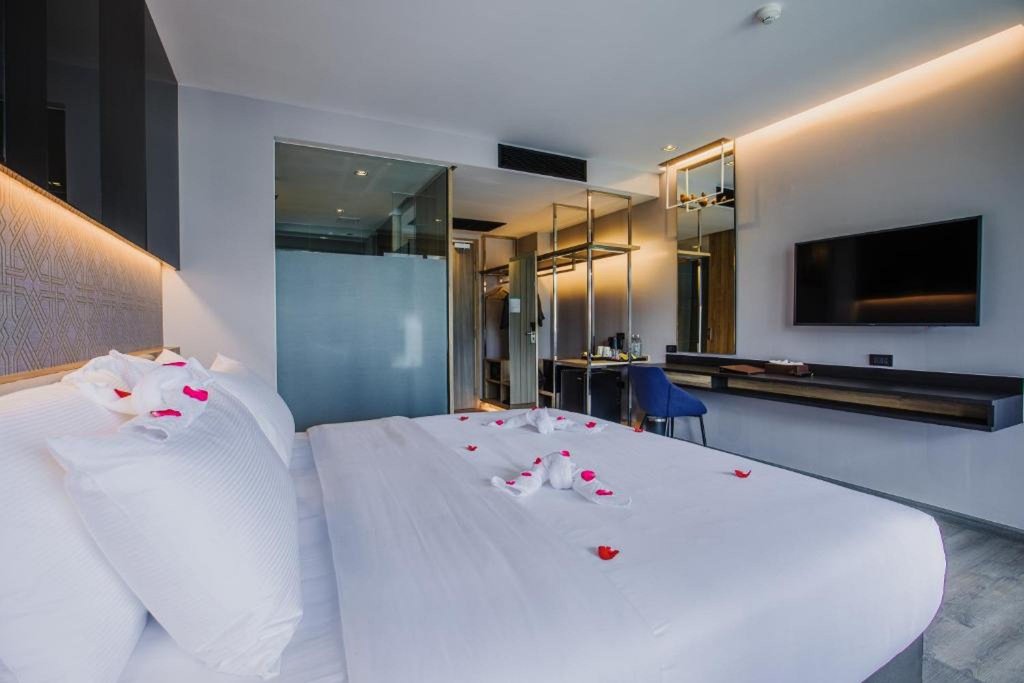 Кату: Rak Elegant Hotel Patong