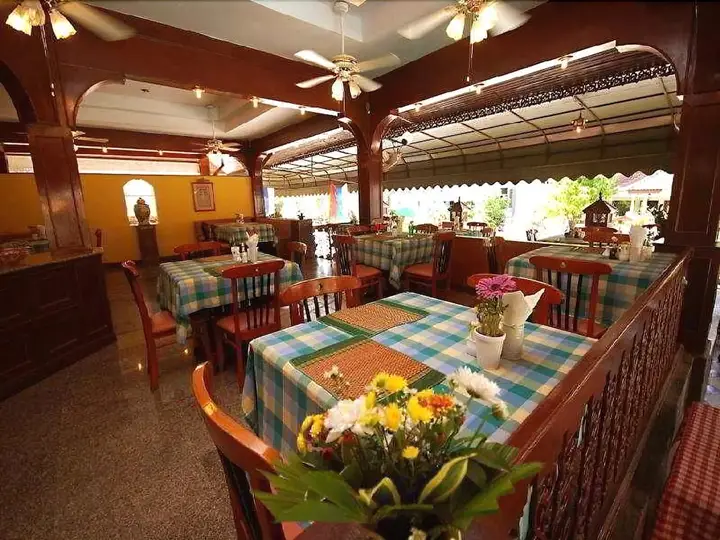 Кату: Andaman Hill Hotel