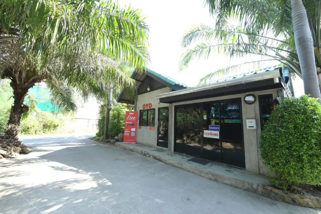 Районг: OYO 522 Waaina Resort (Vaccinated Staff)