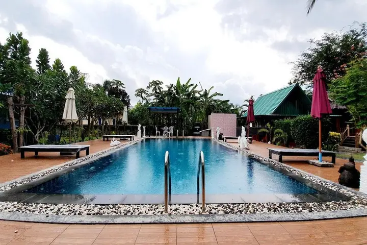 Краби: OYO 967 Andathien Pool Villa Aonang