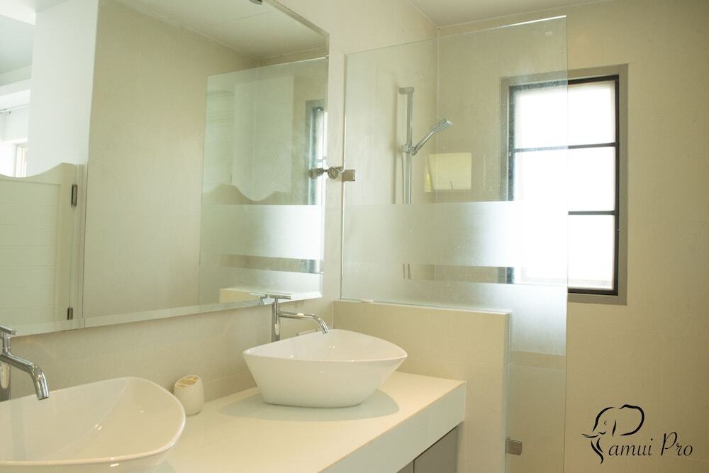 Самуи: 12 Bedroom Luxury Twin Sea View Villas Angthong