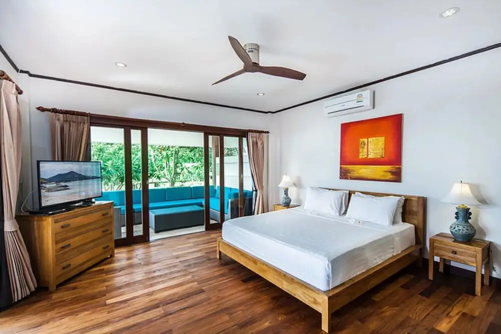 Самуи: 4 Bedroom Pool Villa Near Samrong Beach