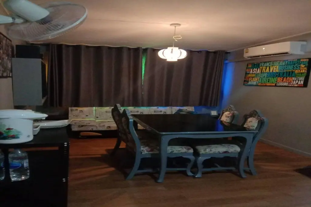 Бангкок: OYO 857 42 Loft Bed and Breakfast
