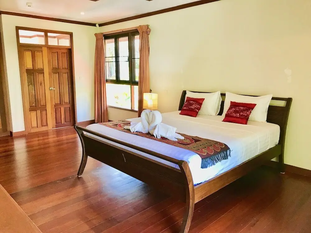 Самуи: 4 Bedroom Villa on Beachfront Resort TG39