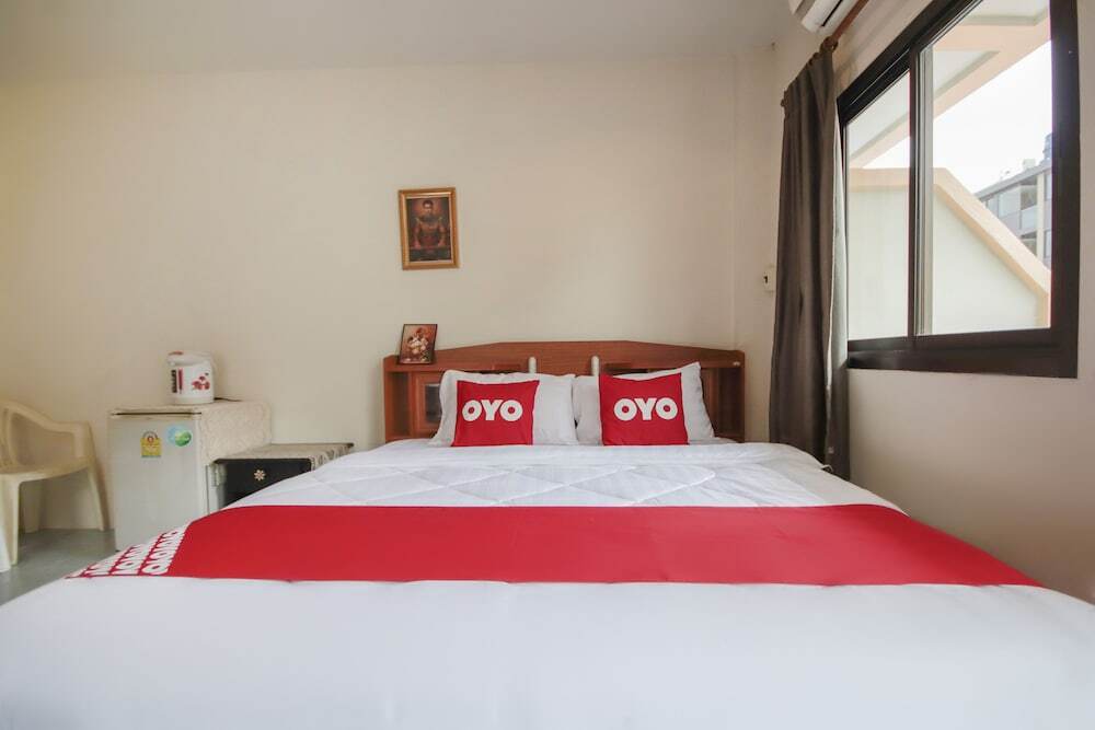 Муанг: OYO 888 Apinya's Place Karon