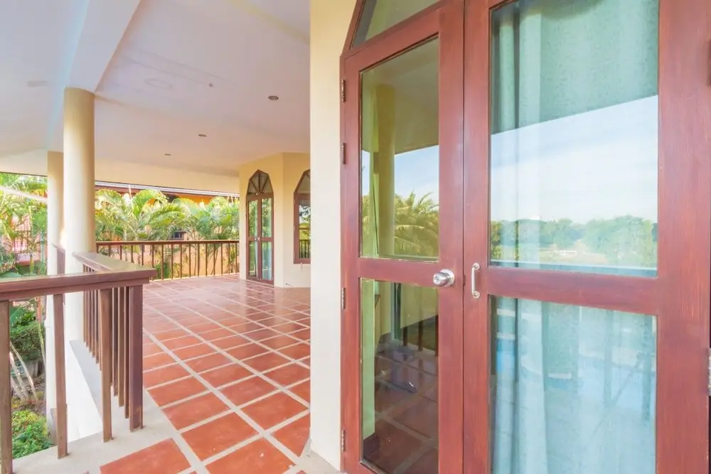 Хуахин: 4 BR Pool Villa in Great Location - CV4