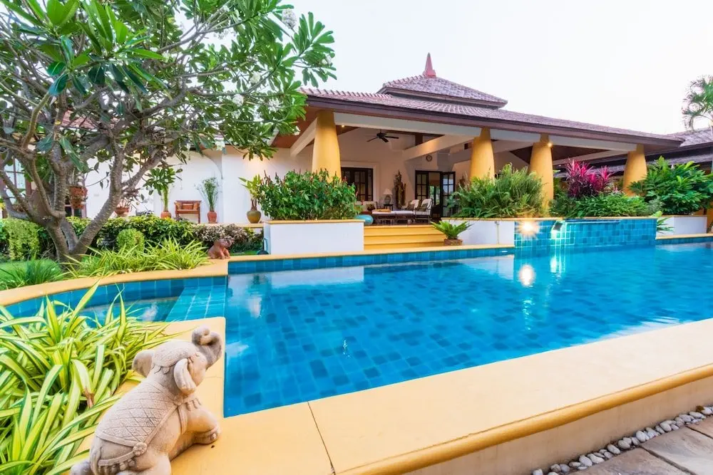 Хуахин: Beautiful 4 Bedroom Bali Style Villa S4