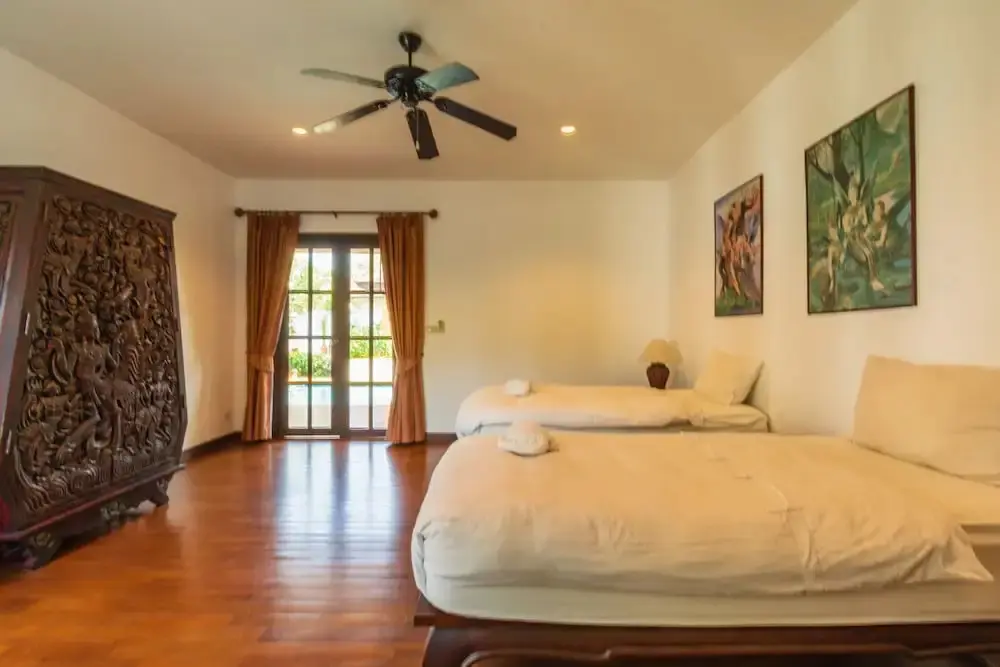 Хуахин: Beautiful 4 Bedroom Bali Style Villa S4