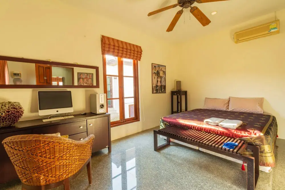 Хуахин: Beautiful 4 Bedroom Bali Style Villa S4