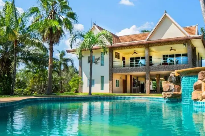 Бангламунг: CAPITAL O916 Chill Chill D Pool Villa
