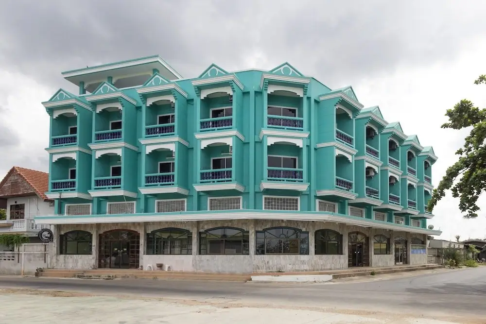 Пранбури : Capital O912 Pr Beachfront Pranburi