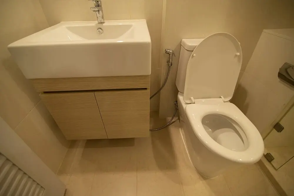 Бангкок: Near BK University Quiet Condo in Rama4 bkb132