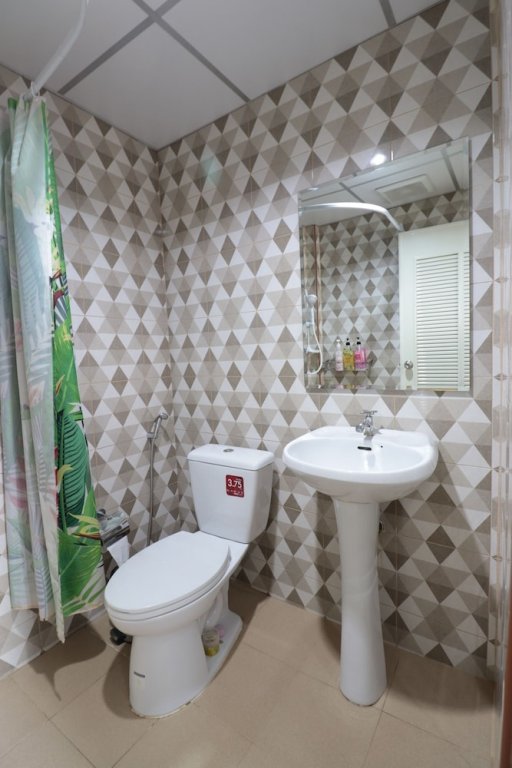 Ко Сичанг: OYO 922 Thammachart Resort Kaosrichang