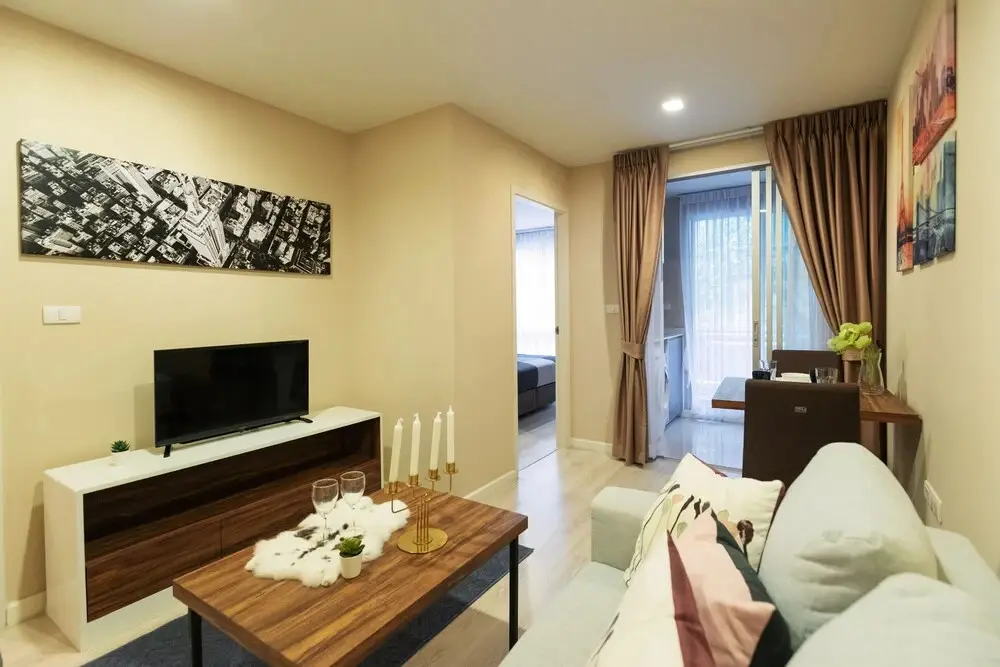 Бангкок: Near BK University Quiet Condo in Rama4 bkb136