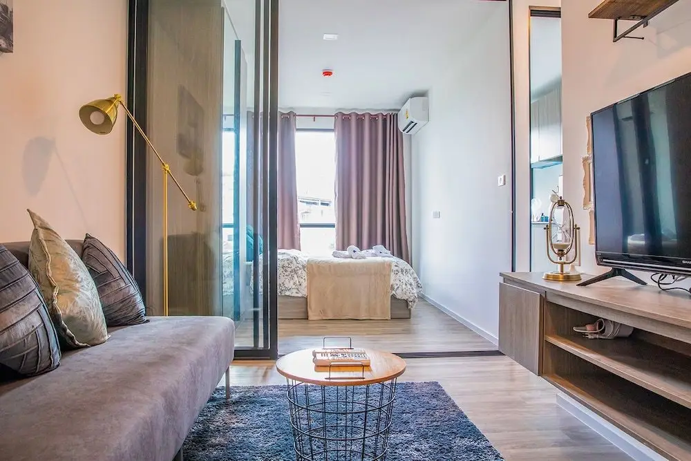 Самутпракан: Apartment 450m from BTS with Sky Pool - bkbloft8
