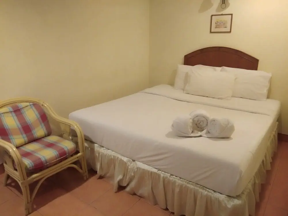 Хуахин: OYO 897 Ansu Hotel