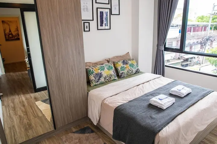 Самутпракан: Apartment 450m from BTS with Sky Pool - bkbloft1