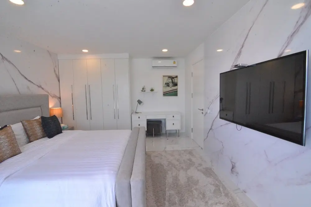Паттайя: Villa with Shared Pool in Central Pattaya - Palmc16