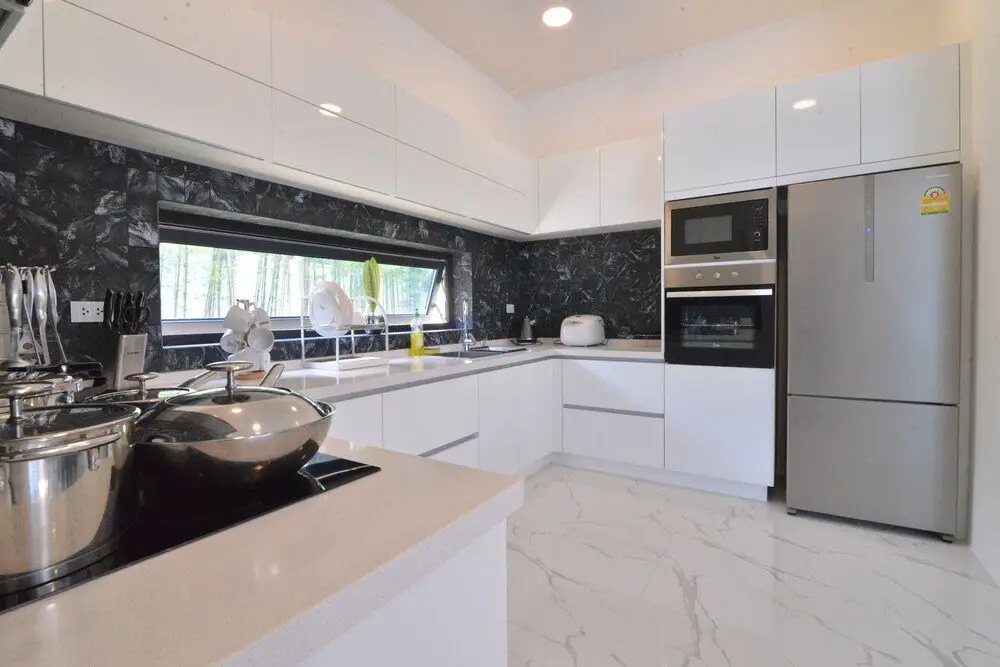 Паттайя: Villa with Shared Pool in Central Pattaya - Palmc16