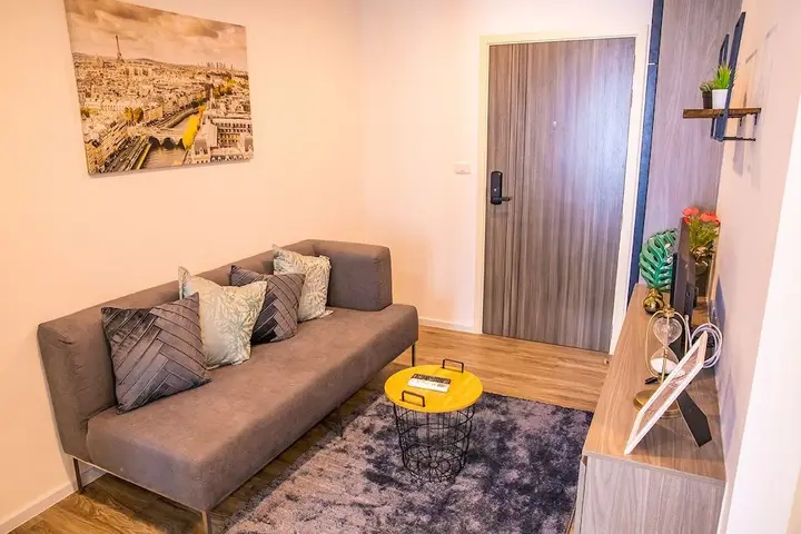 Самутпракан: Apartment 450m from BTS with Sky Pool - bkbloft5