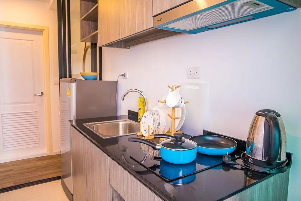 Самутпракан: Apartment 450m from BTS with Sky Pool - bkbloft5