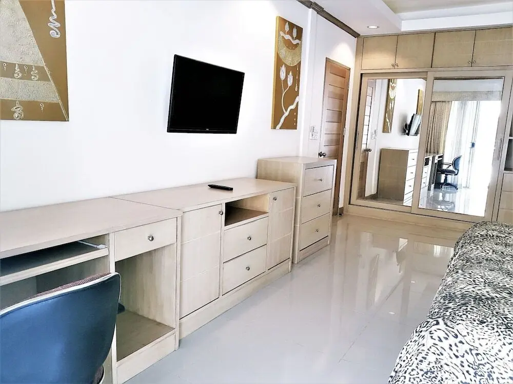 Паттайя: Baan Suan Lalana Tc 1 Bedroom Penthouse With sea View Apartment Pattaya