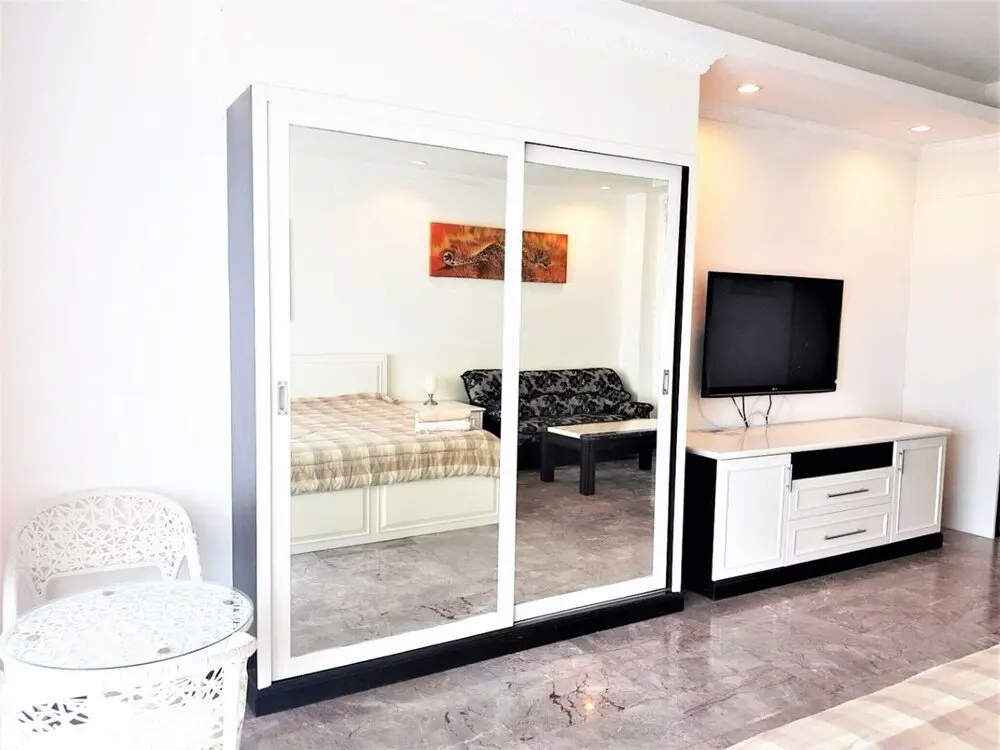 Паттайя: View Talay 8 Superb sea View Studio Apartment Pattaya