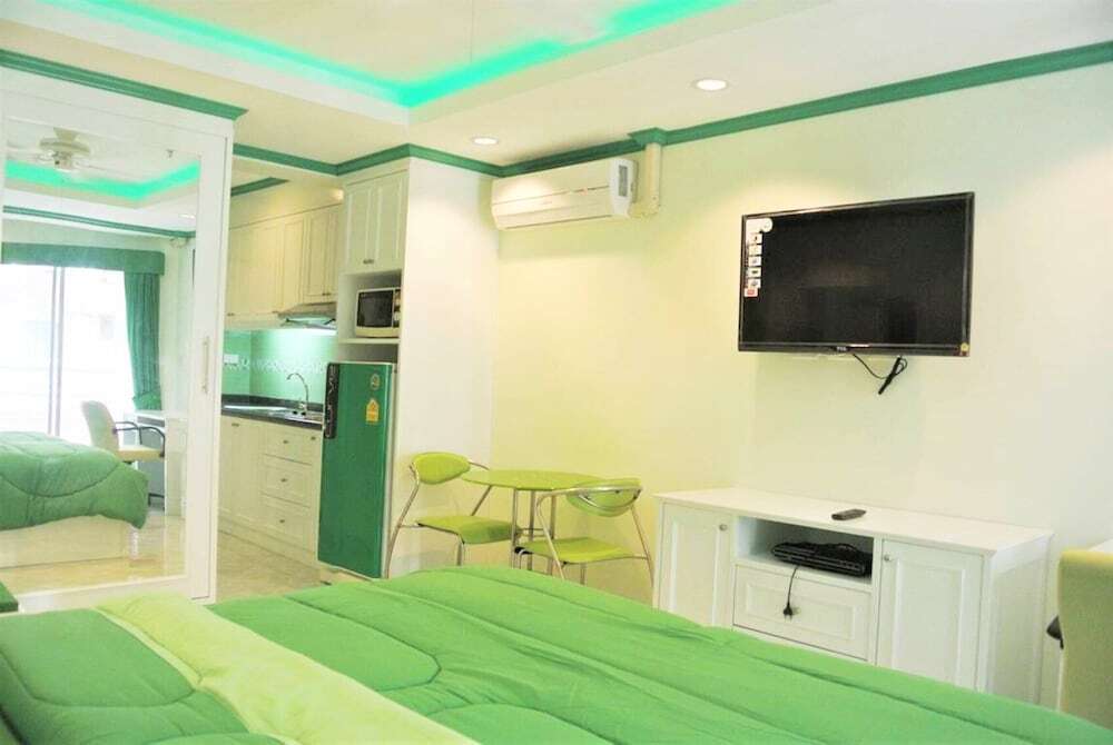 Паттайя: Jomtien Beach Condominium A2 Studio Apartment Pattaya