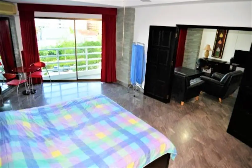 Паттайя: View Talay 2A sea View Apartment Pattaya