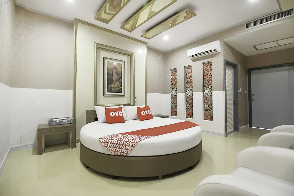 Бангкок: OYO 1002 Pinklao Resort