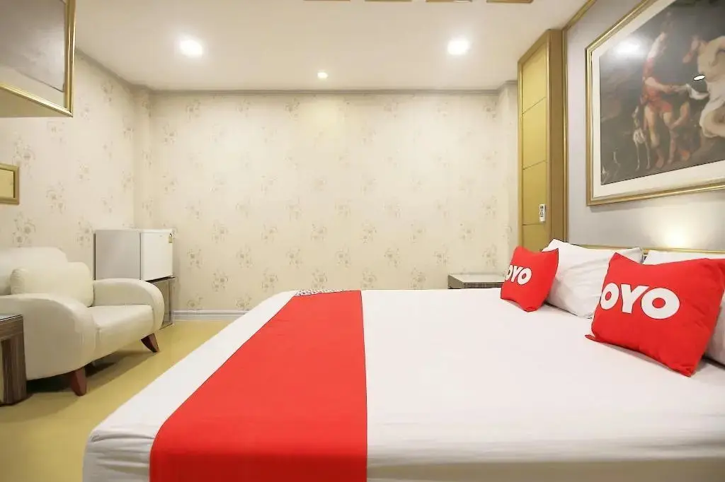 Бангкок: OYO 1002 Pinklao Resort