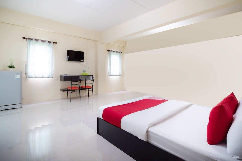 Бан Чанг: OYO 1047 EK Residence Banchang City