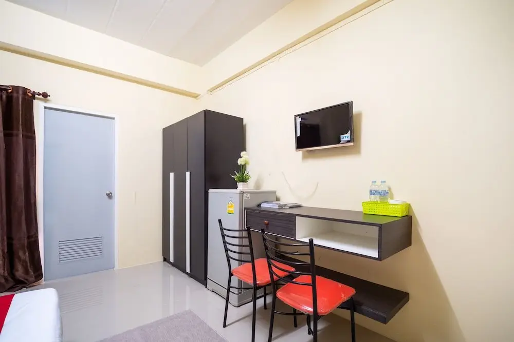 Бан Чанг: OYO 1047 EK Residence Banchang City