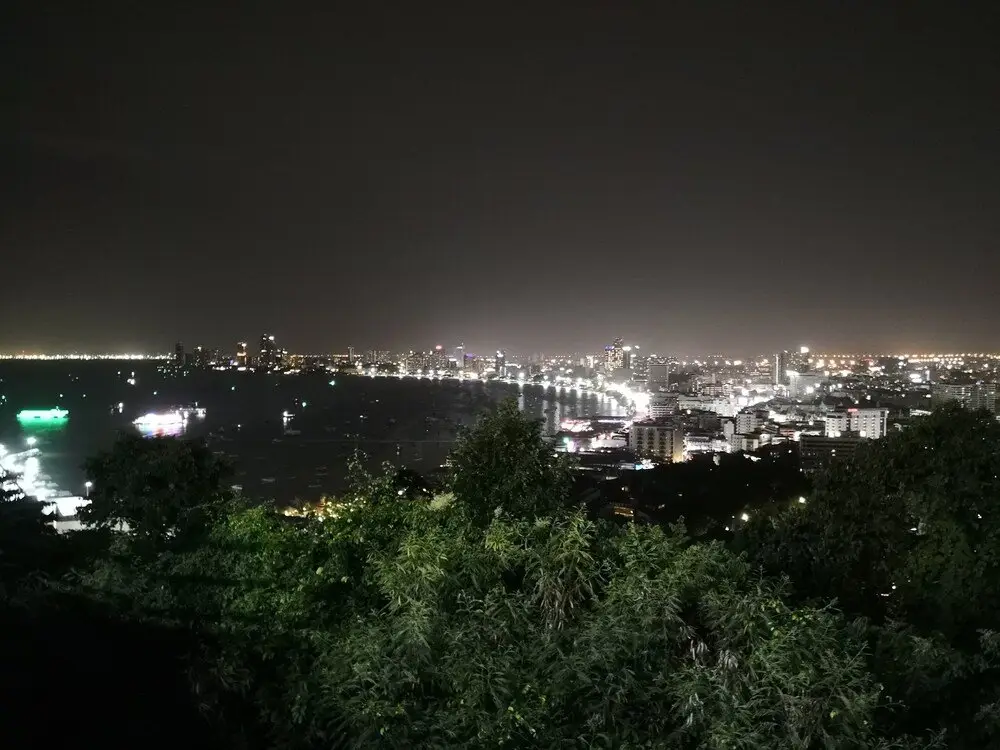 Паттайя: 305 Jomtien Hill Resort