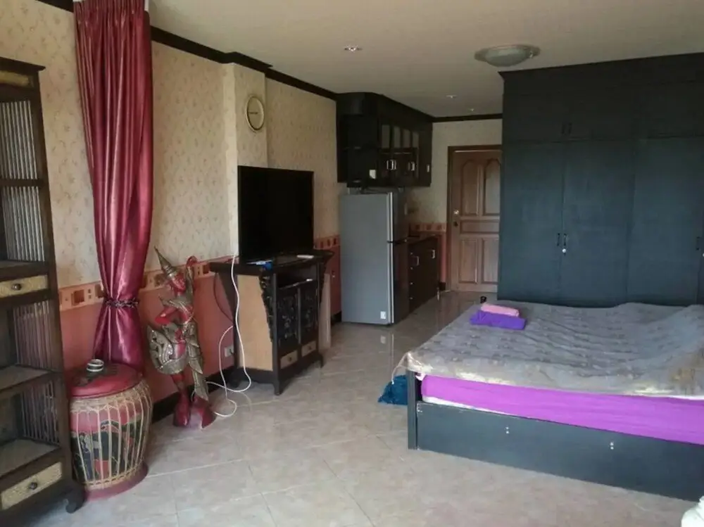 Паттайя: 305 Jomtien Hill Resort