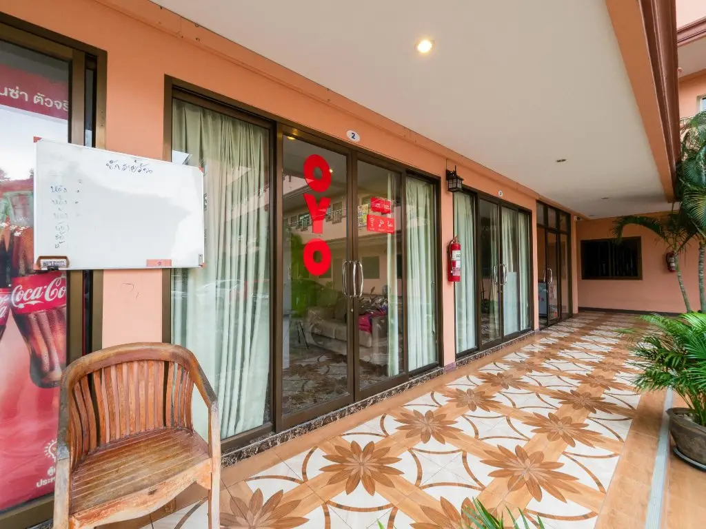 Чонбури: OYO 1087 Udom Khomkham Apartment
