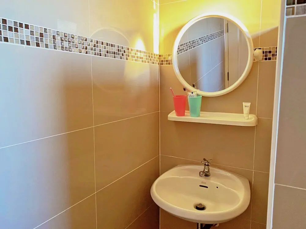 Чиангмай: 1314a Homesat Night Market Near Airport Old City Free Pick up for 3 Days