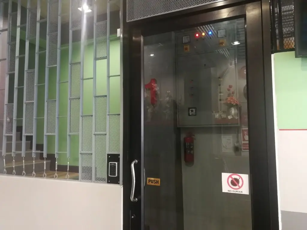 Хатъяй: Room 2 U Hostel & Guesthouse