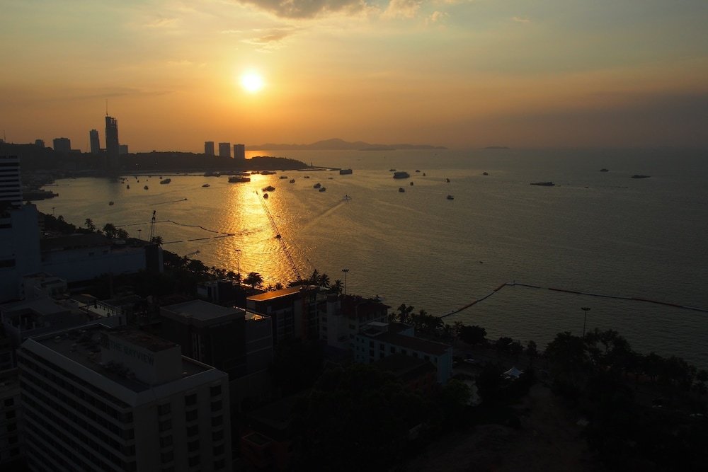 Паттайя: View Talay 6 Pattaya Beach Condominium by Pat42