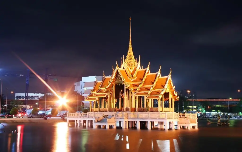 Бангкок: 曼谷奈达詩娜卡琳双朗52号酒店(Nida Rooms Srinakarin 52 Suanluang)