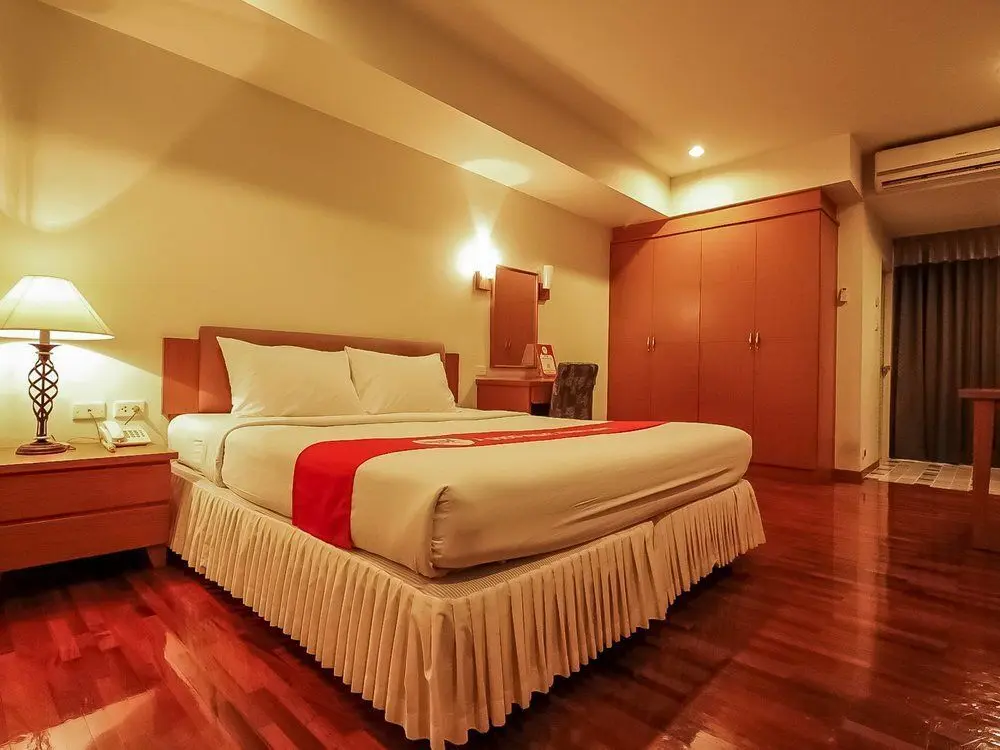 Бангкок: 曼谷奈达詩娜卡琳双朗52号酒店(Nida Rooms Srinakarin 52 Suanluang)