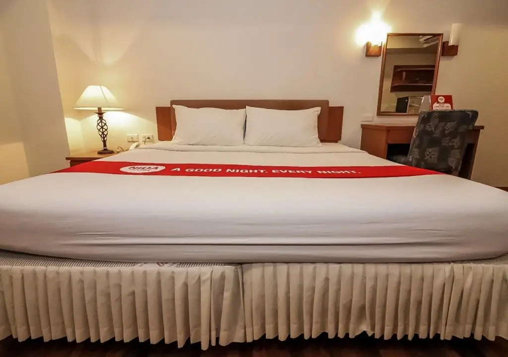 Бангкок: 曼谷奈达詩娜卡琳双朗52号酒店(Nida Rooms Srinakarin 52 Suanluang)